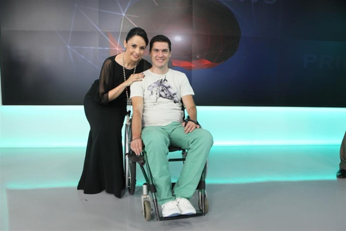 Trezeste Romania - lacrimi si surpriza de proportii - o masina cadou pentru un invingator