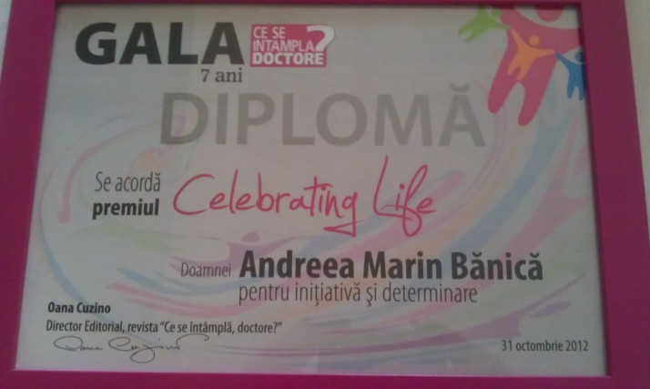 Premiul pentru reusita proiectului Scoala Mamelor in cadrul Galei "Ce se intampla doctore?"